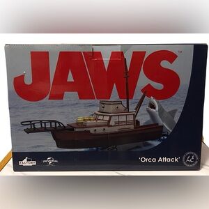 Factory Entertainment JAWS “Orca Attack” Collectible Diorama-Limited Edition
